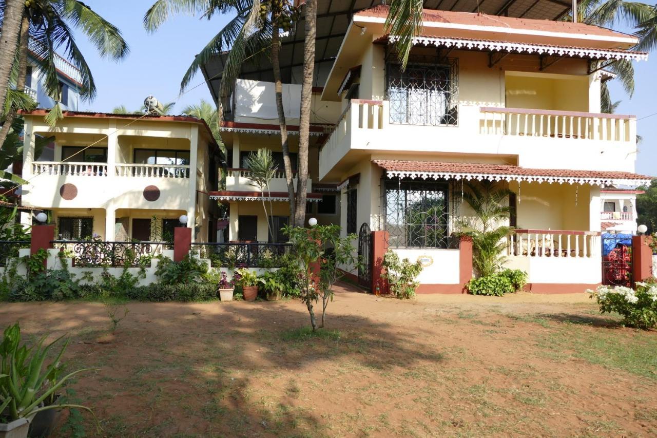 Shanu'S Seaside Inn - A Guesthouse, 100 Metres To Candolim Beach 外观 照片