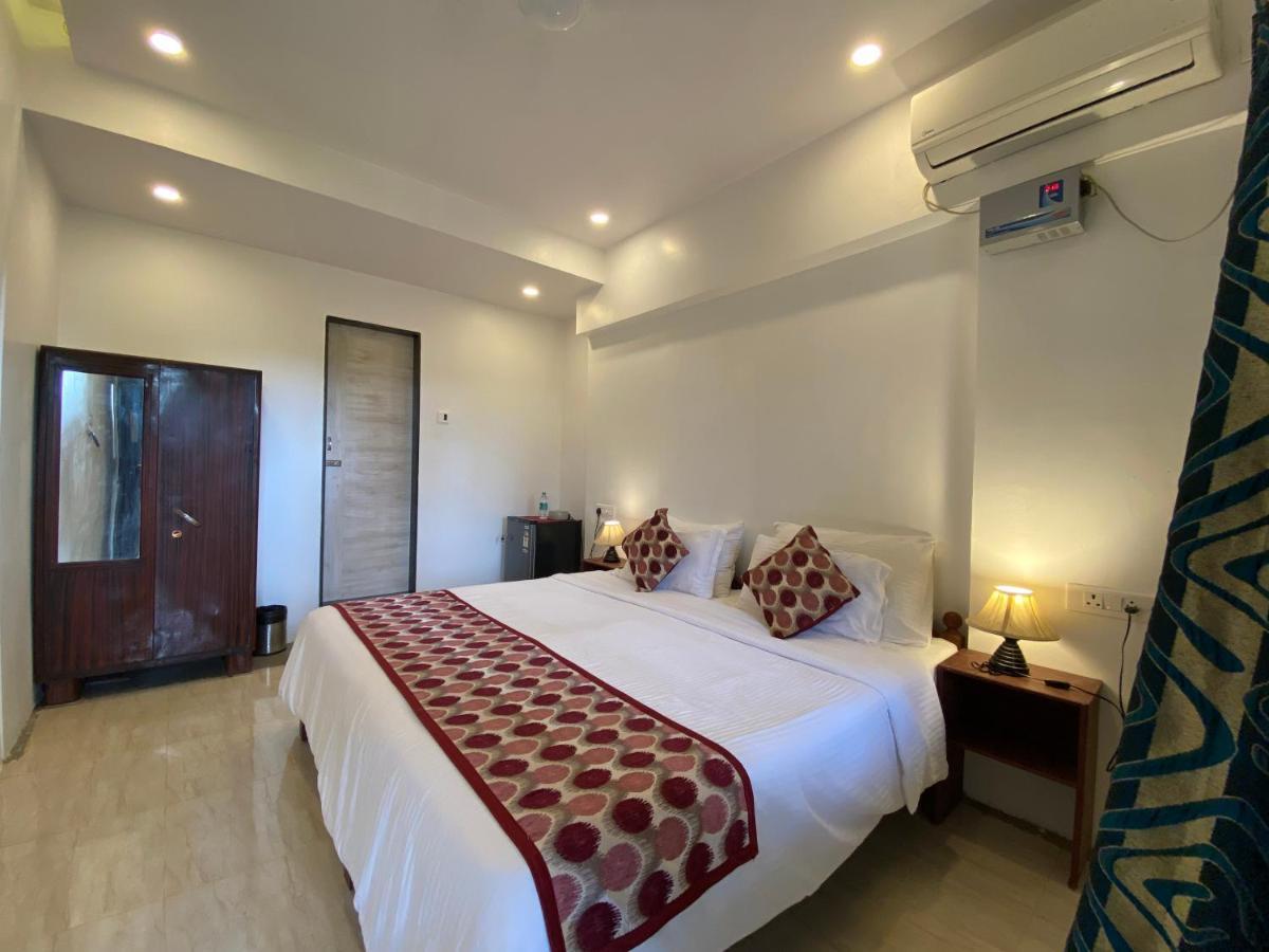 Shanu'S Seaside Inn - A Guesthouse, 100 Metres To Candolim Beach 外观 照片